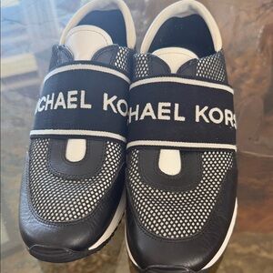 Michael Kors Felix Trainer sneakers in size 8 new without box